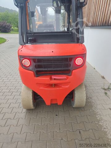 Gabelstapler Linde H30 Diesel Triplex Zinkenverstellgerät