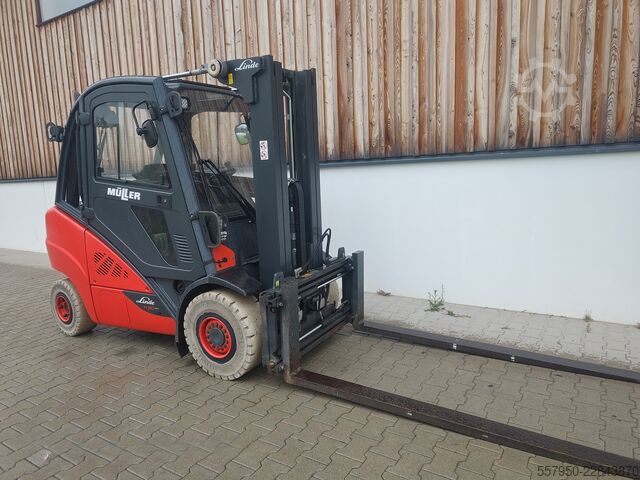 Gabelstapler Linde H30 Diesel Triplex Zinkenverstellgerät