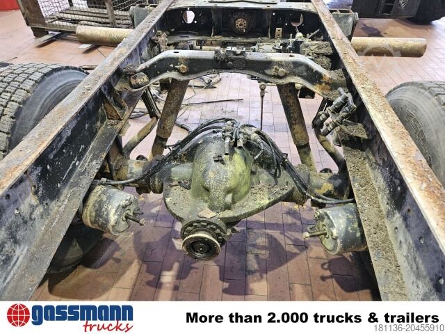 Landmaschine Mercedes-Benz LK 817, 5,7t Hinterachse