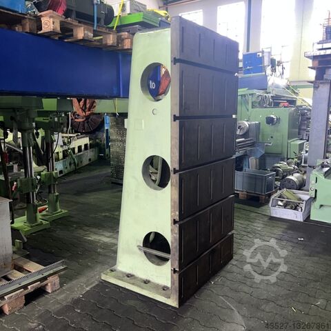 Angular Clamping Device UNBEKANNT 2200x1100x850mm