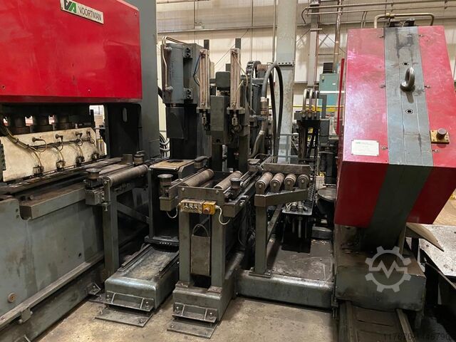 CNC FLAT BAR AND ANGLE PUNCH / SHEAR VOORTMAN V550-4