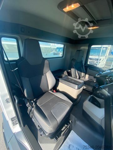 Tipper truck MAN TGS/26.520/6x4 BL/Bordmatik/Retarder/90to/35 tkm