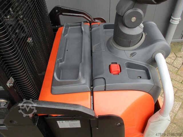 Hochhubwagen TOYOTA SPE120