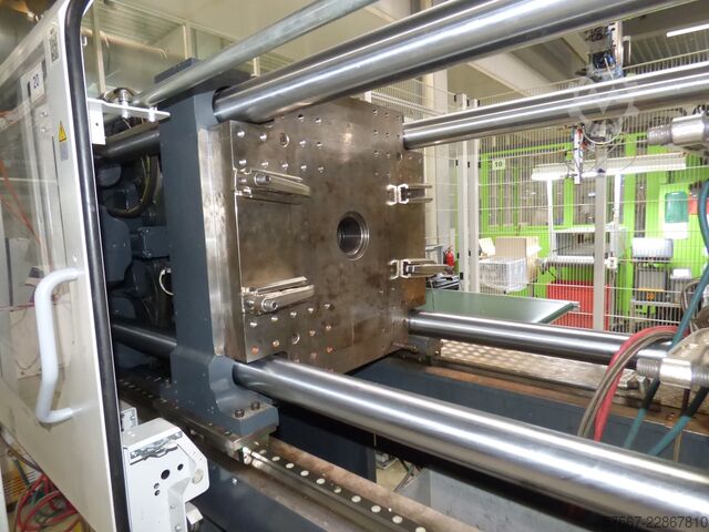 Injection molding machine Sumitomo (SHI) Demag Systec 280/630-840