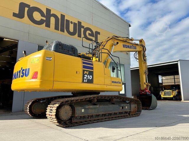 Komatsu PC210LC-11E0 Komatsu PC210LC-11E0