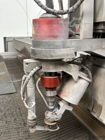 Wasserstrahlschneidmaschine Resato ACM3060