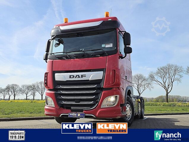 Standard-SZM DAF XF 530 SPACECAB 6X2 FTG