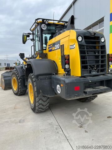 Komatsu WA200-8E0 Komatsu WA200-8E0