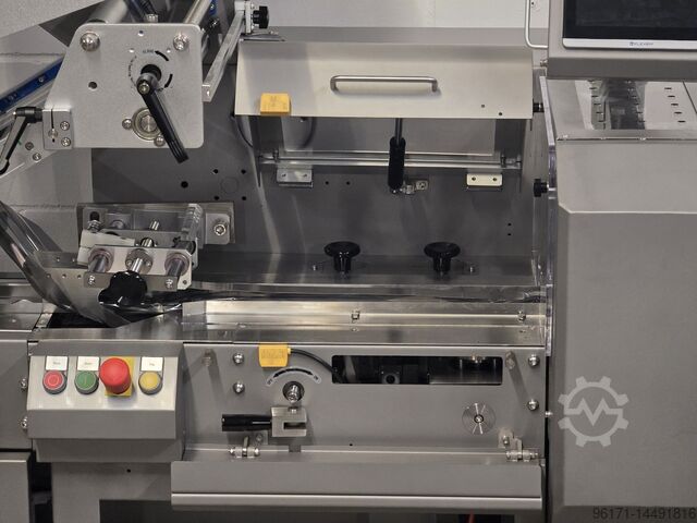 Flow wrapping machine 2 Impuls Packaging Flowpack Highspeed 304 TF 160/60/500 2