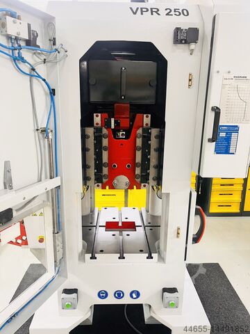 Automatische Stanzmaschine MABU 25 VPR