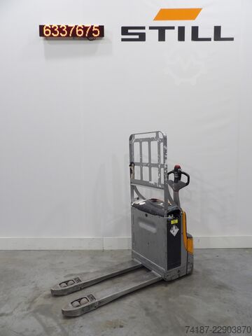 Manual pallet jack STILL EXU20 Li-Ion