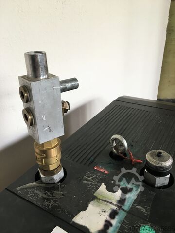 Vakuumpumpe 1,5 kW 42/50 m3/h Gardner Denver VLT 40 (01)