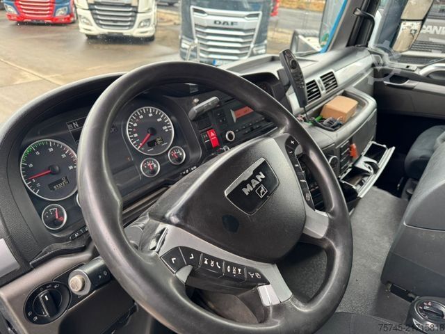 Tanker truck MAN TGS 18.400*TANKWAGEN*3 KAMMER*OBEN UND UNTEN*TÜV