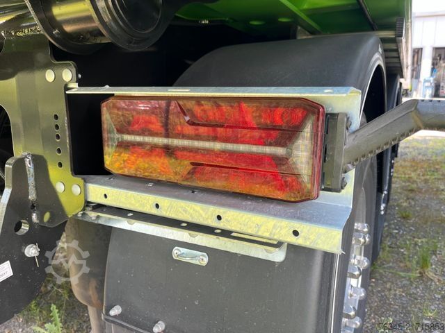 Tipper semitrailer WIELTON Alu-Kastenmulde 51m³ BULK Master GREEN Edition