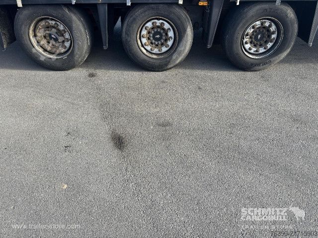 Auflieger mit Pritsche & Plane Schmitz Cargobull Semitrailer Curtainsider Mega