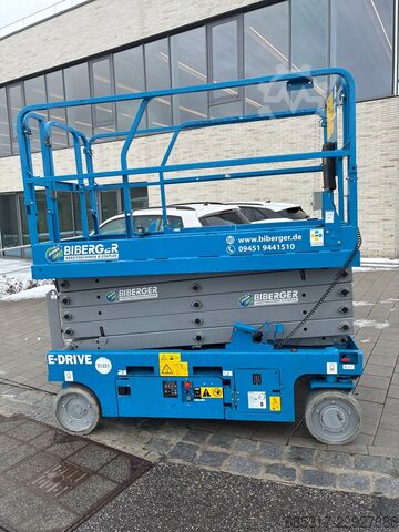 Scherenhebebühne Genie GS 3246
