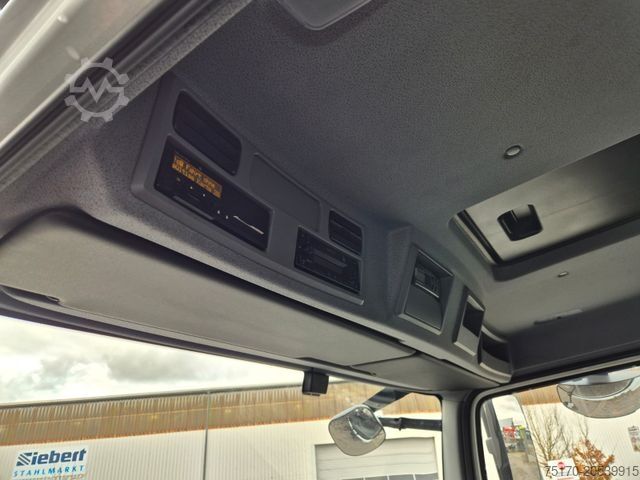 Refrigerator body van MERCEDES-BENZ Atego 818 L 4x2 LBW ThermoKing V-600