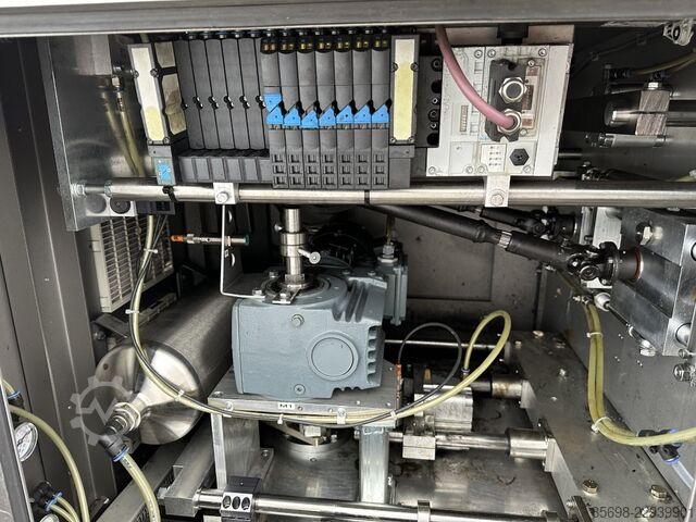 Affeldt E350 DZ Vertikaler Flowpacker VFFS für vorbedruckte Folien AFFELDT E350 DZ
