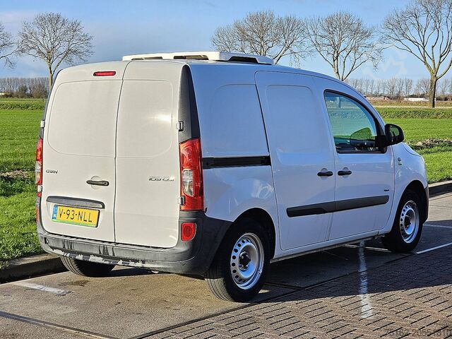 Refrigerated box wagon MERCEDES-BENZ CITAN 109 CDI Carrier Koelwagen!