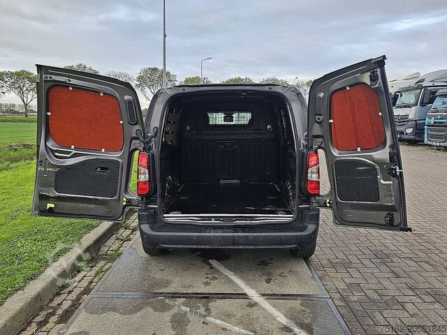 Koffer PEUGEOT PARTNER 1.5 L1H1 Navi Euro6 AC!