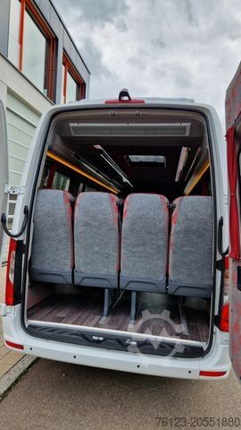 Kleinbus MERCEDES-BENZ Sprinter 415 ,19 SS Lagerfahrzeug in Stock