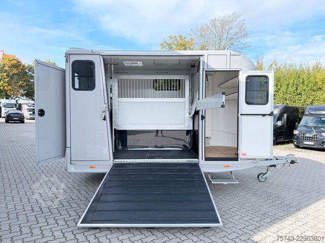 Pferdeanhänger  2 Pferdeanh.ANKA Hengstemodell,Sattelk. mit Bett