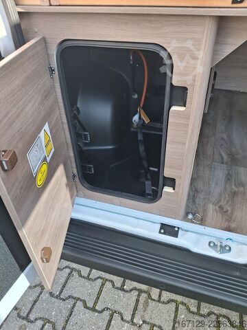 Kastenwagen Wohnmobil / Campervan CARADO CV 640 Multimedia / Diesel 90l / Markise