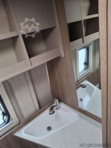 Kastenwagen Wohnmobil / Campervan CARADO CV 600