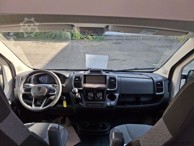 Kastenwagen Wohnmobil / Campervan CARADO CV 600