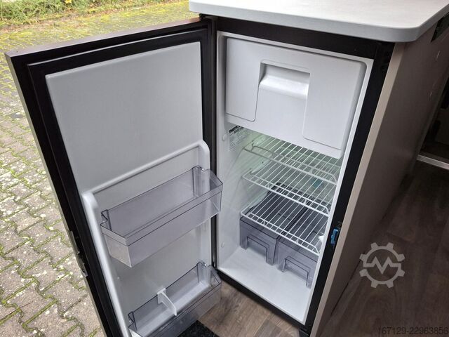 Kastenwagen Wohnmobil / Campervan CARADO pro CV 640 Rahmenfenster, Multimediapaket