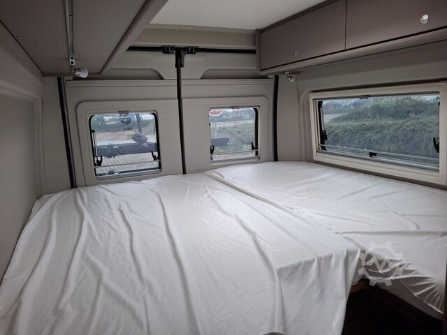 Kastenwagen Wohnmobil / Campervan CARADO pro CV 640 Rahmenfenster, Multimediapaket