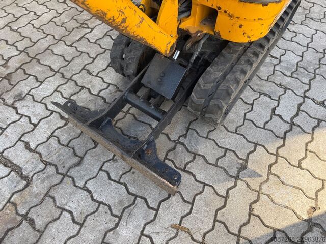 Mini excavator JCB 8008 CTS / 2021 BJ / 733 H / 2 x Löffel