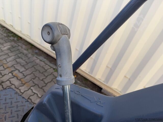 Single drum roller HAMM HD12VV / 2017 BJ / 1.004 Stunden