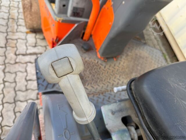 Single drum roller HAMM HD12VV / 2017 BJ / 1.004 Stunden