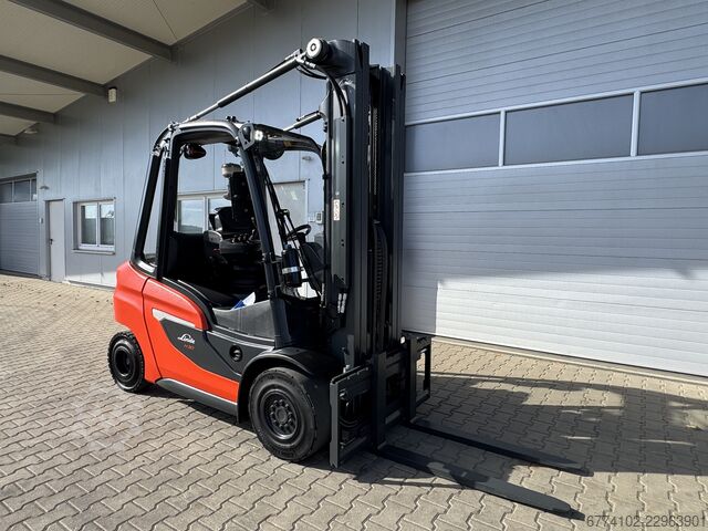 Dieselstapler Linde H30D--EK