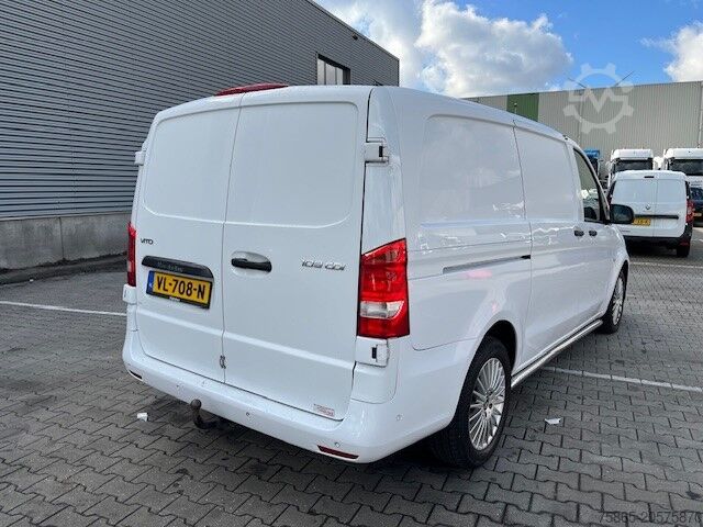 Delivery van Mercedes-Benz Vito 109 CDI Lang / Airco / Cruise / Trekhaak /...