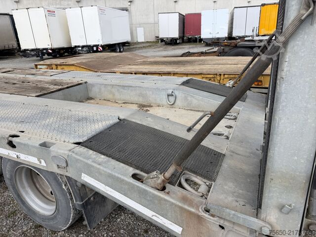 Low loader trailer Möslein TA4 Schwebheim  4 Achs Tiefladeranhänger, Guter Zustand