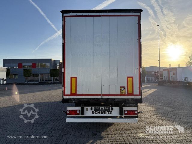 Auflieger mit Pritsche & Plane Schmitz Cargobull Curtainsider Standard Getränke
