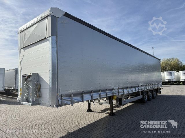 Auflieger mit Pritsche & Plane Schmitz Cargobull Curtainsider Mega Getränke