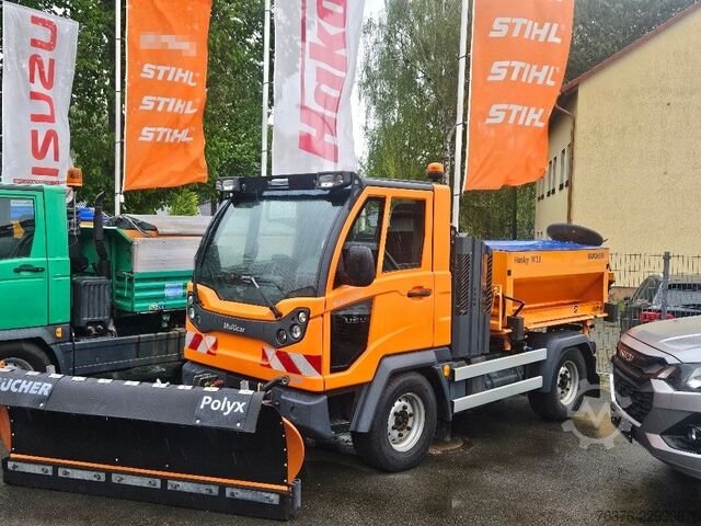 Three-way tipper van MULTICAR M31 C 4x4 mit Schneeschild + Silostreuer