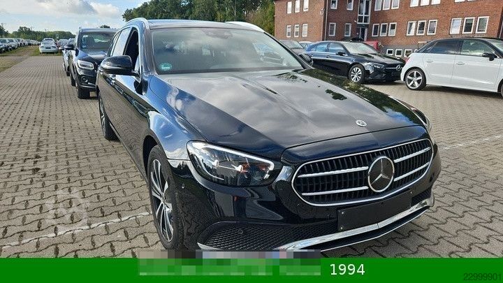 Minibus MERCEDES-BENZ E 300 de 4Matic T Business-Paket PANO
