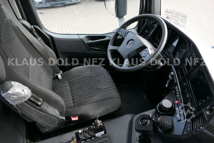 Roll-off tipper truck MERCEDES-BENZ Arocs 4545 Abrollkipper 8x8 Kamera Euro 6