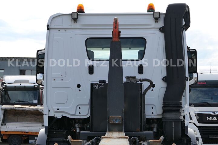 Roll-off tipper truck MERCEDES-BENZ Arocs 4545 Abrollkipper 8x8 Kamera Euro 6