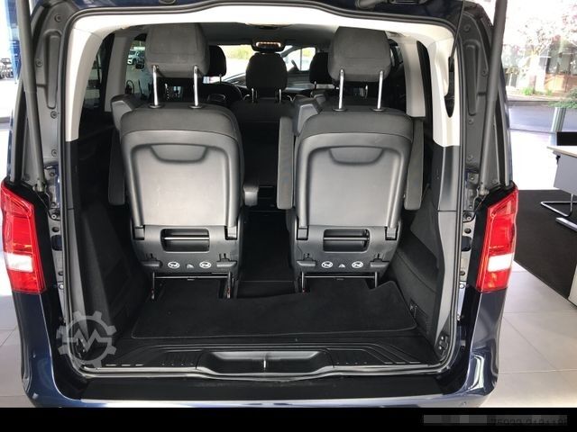 Minibus MERCEDES-BENZ V 220 d Edition kompakt AHK/Kamera/Navi Autom.