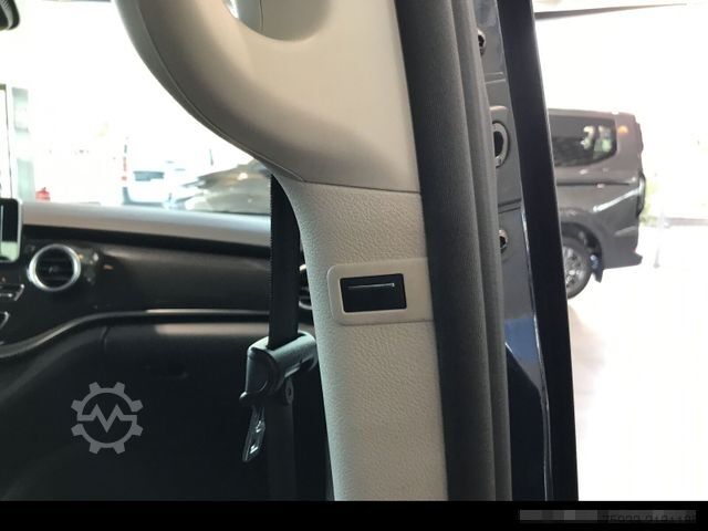 Minibus MERCEDES-BENZ V 220 d Edition kompakt AHK/Kamera/Navi Autom.