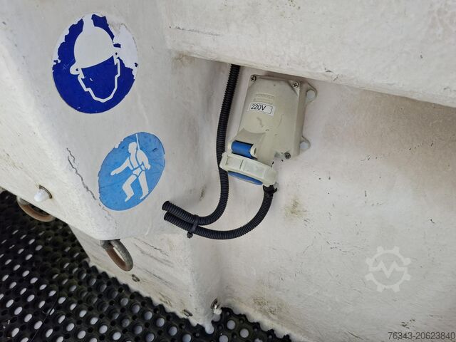 Aerial platform truck IVECO EUROCARGO ML 120EL19 - E6 - NACELLE 15 M