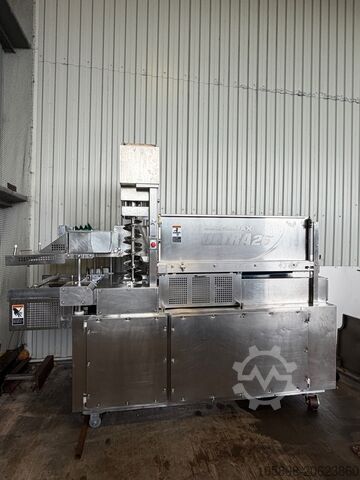 High throughput burger / nugget machine Provisur Formax Ultra 26