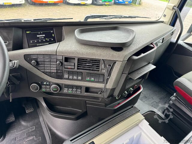 Standard-SZM Volvo FH 420 4X2 2019 AUTOMAAT 2x ALU TANK