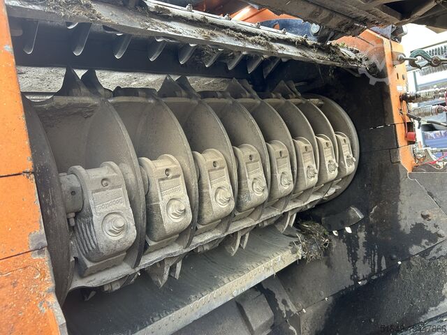 Mobile shredding plant Doppstadt AK 315