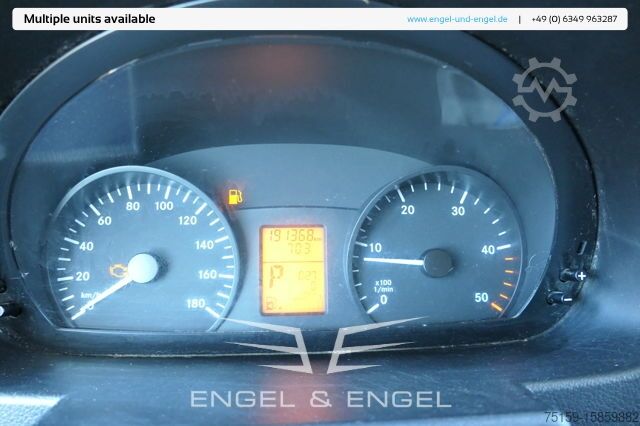 Transporter mit Koffer mercedes-benz SPRINTER 310 CDI MAXI EURO-5 KOFFER REGALE KAMERA DURCHGANG